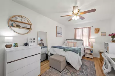 1915 S 7th Street, Waco, TX 76706 - Photo 15