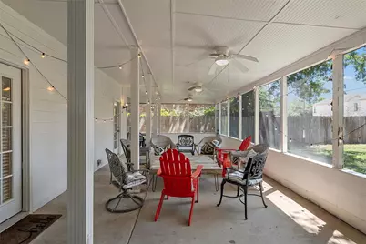 1915 S 7th Street, Waco, TX 76706 - Photo 27