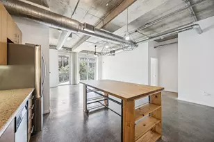 1001 Belleview St, Dallas, TX 75215 - Photo 1