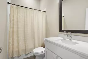 3724 Twin Pines Dr, Grand Prairie, TX 76065 - Photo 19