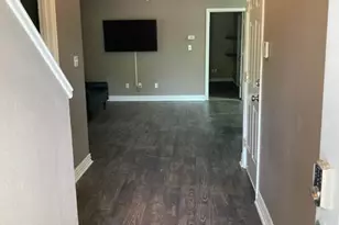 514 E Brockett St, Sherman, TX 75090 - Photo 3