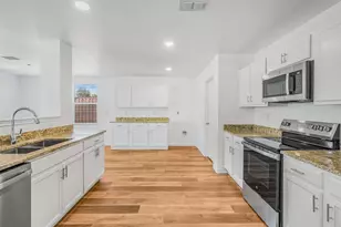 2905 Meadow Bluff Dr, Wylie, TX 75098 - Photo 9