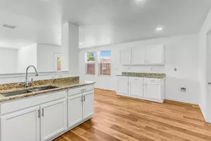 2905 Meadow Bluff Dr, Wylie, TX 75098 - Photo 13