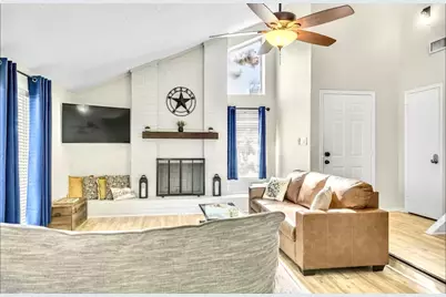 1709 Elk Grove Drive, Richardson, TX 75081 - Photo 3