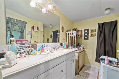 507 Hackberry Street, Brownwood, TX 76801 - Photo 11