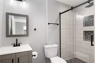 2728 Livingston Ave, Fort Worth, TX 76110 - Photo 9