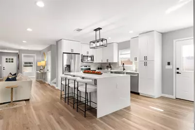 2728 Livingston Avenue, Fort Worth, TX 76110 - Photo 13