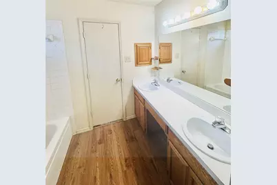 313 Conger Drive, Mesquite, TX 75149 - Photo 9