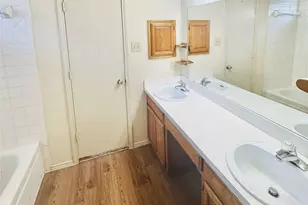 313 Conger Dr, Mesquite, TX 75149 - Photo 9