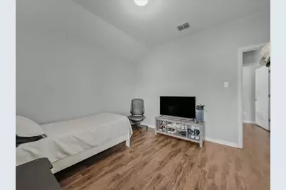 14201 Bridgeview Lane, Dallas, TX 75253 - Photo 11