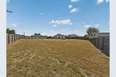 14201 Bridgeview Lane, Dallas, TX 75253 - Photo 23