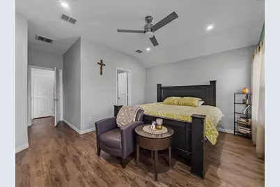 14201 Bridgeview Lane, Dallas, TX 75253 - Photo 17