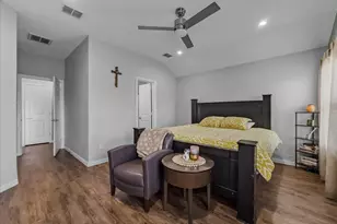 14201 Bridgeview Ln, Dallas, TX 75253 - Photo 17