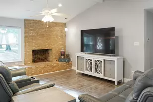 3011 Tanglewood Dr, Commerce, TX 75428 - Photo 15