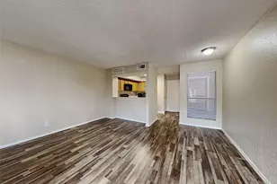 9811 Walnut St, Dallas, TX 75243 - Photo 7