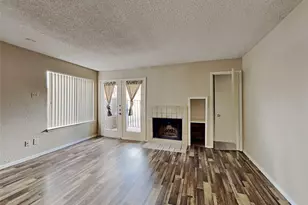 9811 Walnut St, Dallas, TX 75243 - Photo 9