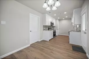 2700 Shady Grove Dr, Bedford, TX 76021 - Photo 11