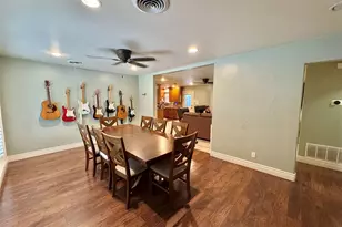 1905 Bridle Ln, Gainesville, TX 76240 - Photo 7