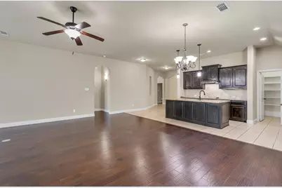 901 Abbey Lane, Midlothian, TX 76065 - Photo 7