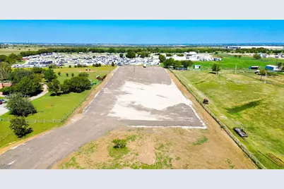 3326 W Lois Road, Sanger, TX 76266 - Photo 11