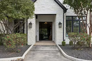 4644 Lake Breeze Dr, McKinney, TX 75071 - Photo 3