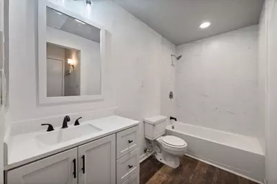 621 Stonehenge Drive, Grand Prairie, TX 75052 - Photo 31