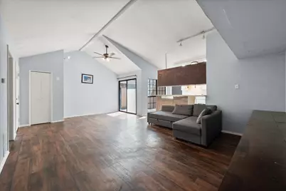 621 Stonehenge Drive, Grand Prairie, TX 75052 - Photo 3