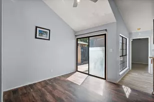 621 Stonehenge Dr, Grand Prairie, TX 75052 - Photo 21