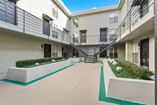 4211 Holland Ave, Dallas, TX 75219 - Photo 23