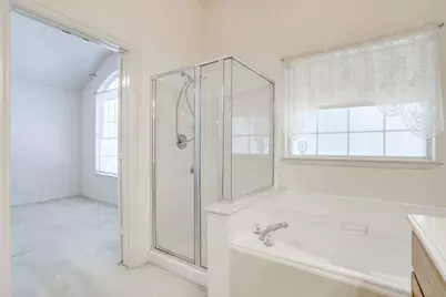 2742 Lakeside Drive, Burleson, TX 76028 - Photo 27