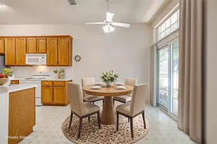 2742 Lakeside Dr, Burleson, TX 76028 - Photo 7