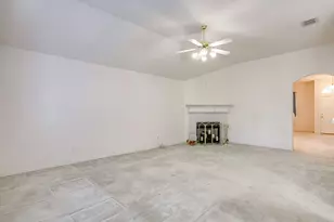 2742 Lakeside Dr, Burleson, TX 76028 - Photo 17