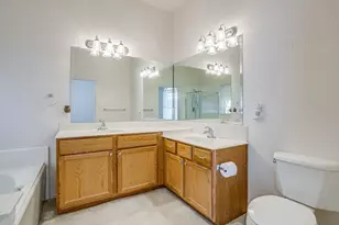 2742 Lakeside Dr, Burleson, TX 76028 - Photo 25