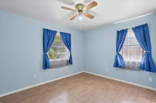 1113 2nd St, Grand Prairie, TX 75051 - Photo 23