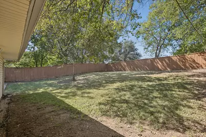 1113 2nd Street, Grand Prairie, TX 75051 - Photo 27