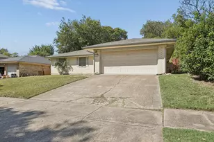 1113 2nd St, Grand Prairie, TX 75051 - Photo 33