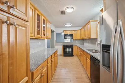 1113 2nd Street, Grand Prairie, TX 75051 - Photo 7