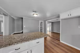 5421 Buchanan St, Sansom Park, TX 76114 - Photo 13