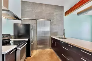 2502 Live Oak St, Dallas, TX 75204 - Photo 7