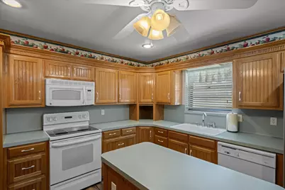 3121 Vz County Road 1215, Grand Saline, TX 75140 - Photo 15