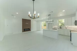 212 Beckham St W, Sulphur Springs, TX 75482 - Photo 7