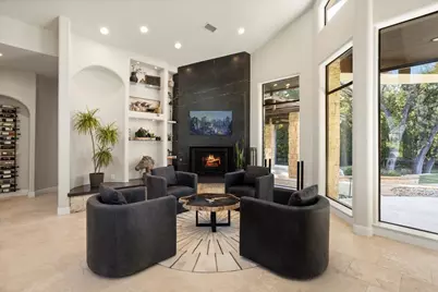 8225 Ashbriar Lane, Fort Worth, TX 76126 - Photo 9