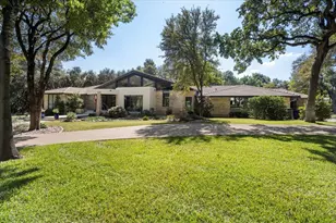 8225 Ashbriar Ln, Fort Worth, TX 76126 - Photo 1