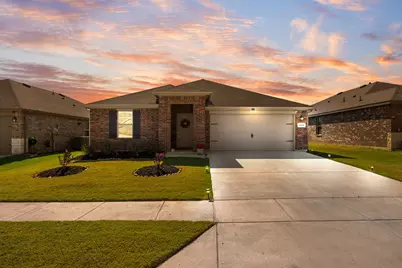 2916 Roper Street, Royse City, TX 75189 - Photo 3