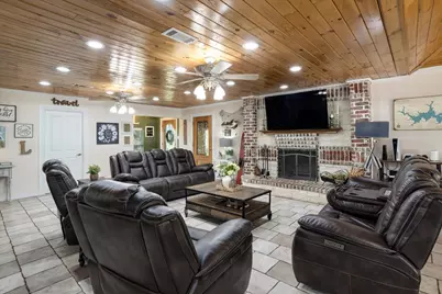 6130 Peninsula Circle, Athens, TX 75752 - Photo 11