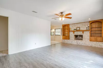 8605 Marys Creek Drive, Benbrook, TX 76116 - Photo 5