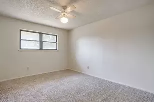 8605 Marys Creek Dr, Benbrook, TX 76116 - Photo 23