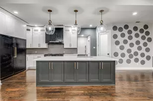 9405 Rocky Branch Dr, Dallas, TX 75243 - Photo 19