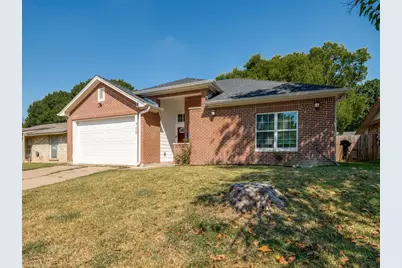 705 Lynnfield Drive, Arlington, TX 76014 - Photo 3