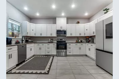 705 Lynnfield Drive, Arlington, TX 76014 - Photo 9